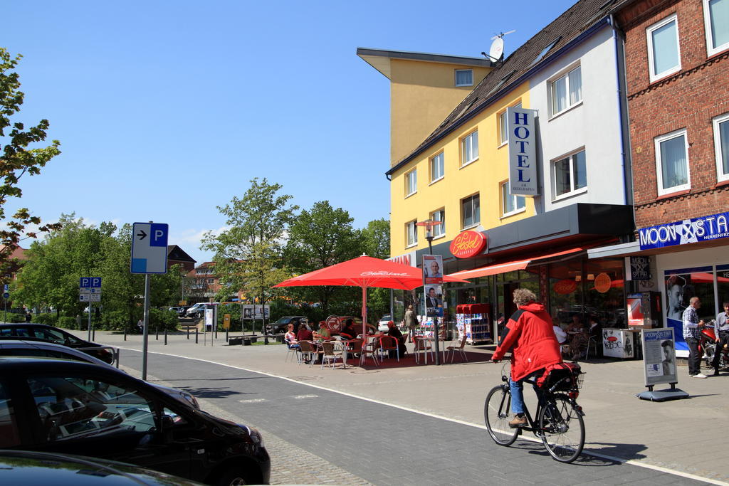 Hotel Am Segelhafen Kiel Exterior photo
